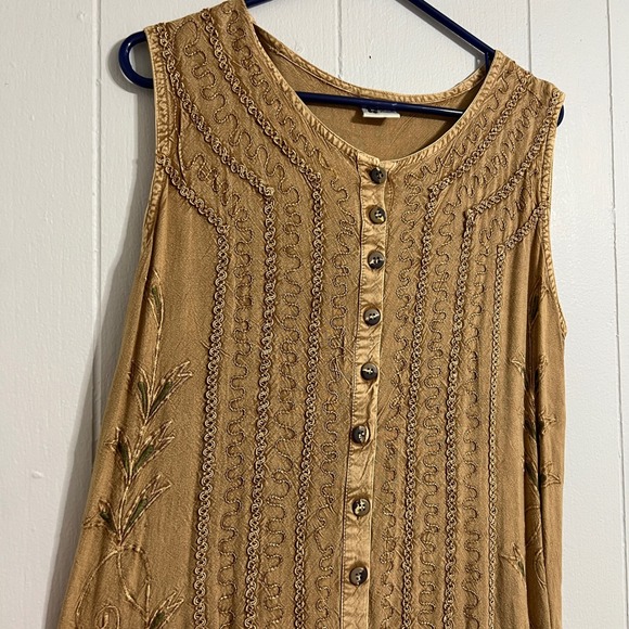 Flower Button Front Embroidered Maxi Dress Tan Brown Size M Boho Fairycore - Picture 2 of 8